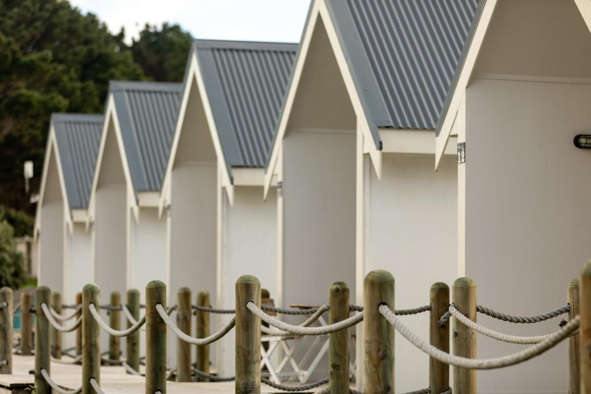 Foxton Beach Holiday Park ภายนอก รูปภาพ