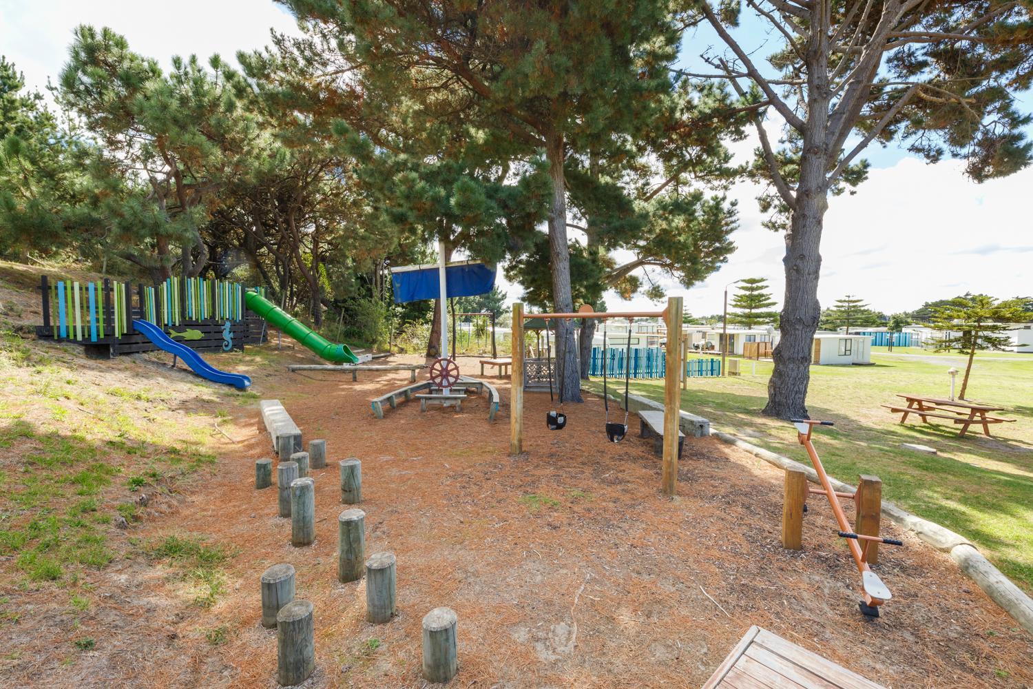 Foxton Beach Holiday Park ภายนอก รูปภาพ
